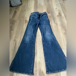 American Eagle Flared Jeans